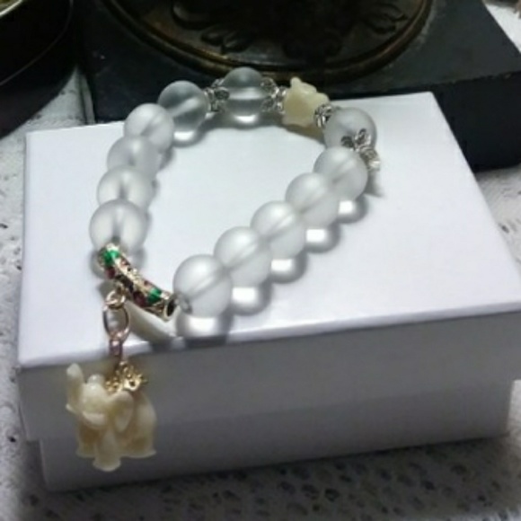 Unavailable-Elephant Bracelet w/Quartz Beads - Picture 1 of 8